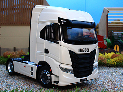 چک لیست فنی قبل از سفر با کامیون ایویکو | بررسی کامل و حرفه‌ای